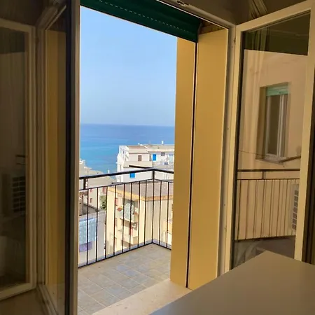Oriol Apartment
